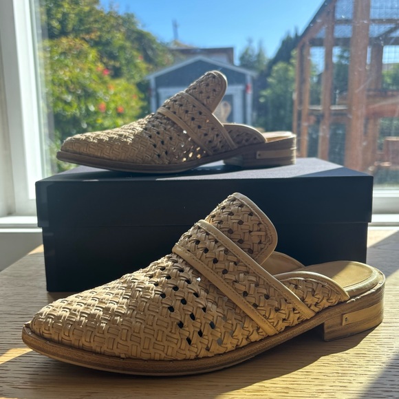 Freda Salvador Keen Mule - Picture 4 of 12